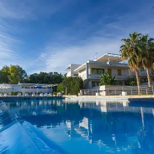 **** Hotel apartamentowy Kamena Włochy